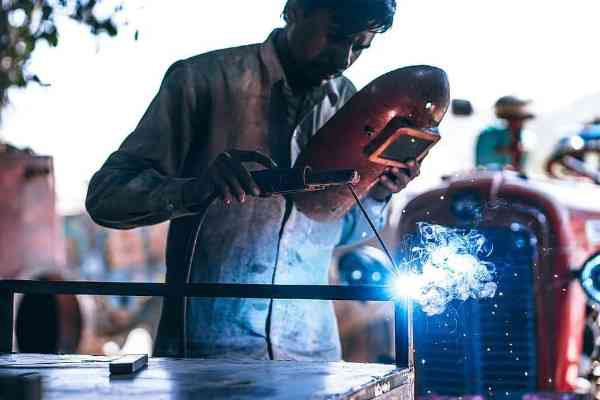 JR. TECHNICIAN – WELDING
